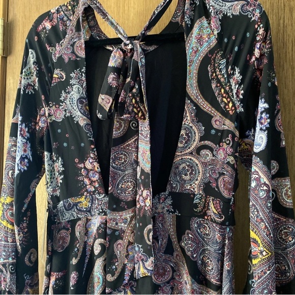 NWT BOHO Express Long Sleeve Keyhole Tie & Open Back Paisley Maxi Fall Dress - Picture 6 of 6